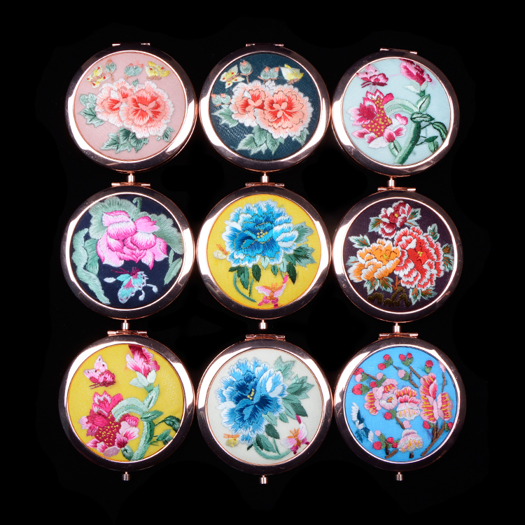 梁子湖化妆随身镜精品出国送礼刺绣中国风古风摄影 手绣镜子